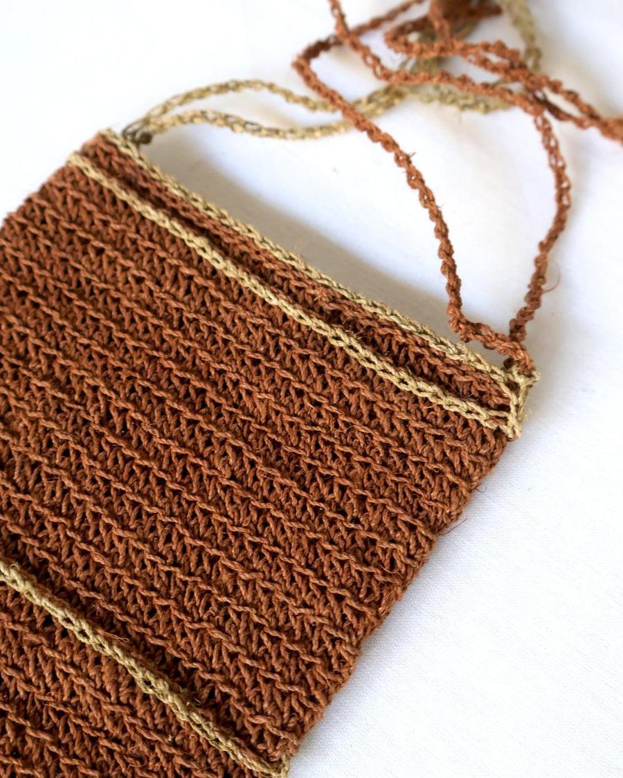 Chaguar Hand Woven Phone Bag