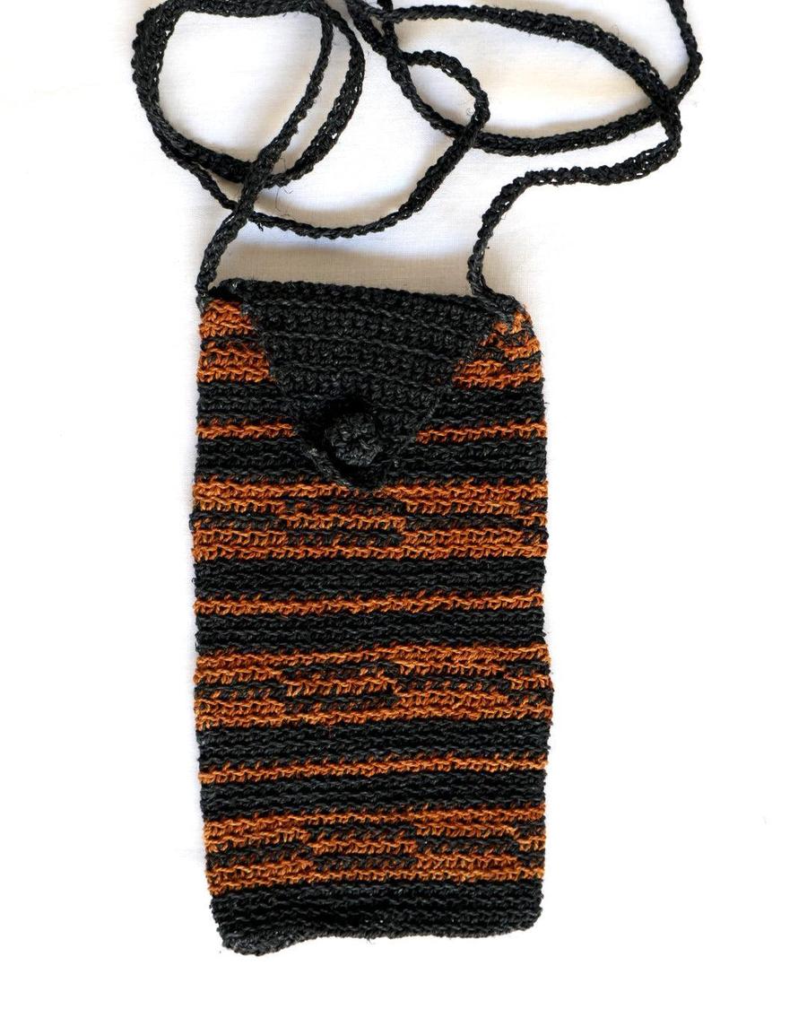 Chaguar Hand Woven Phone Bag