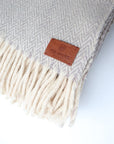 THROW - Medium