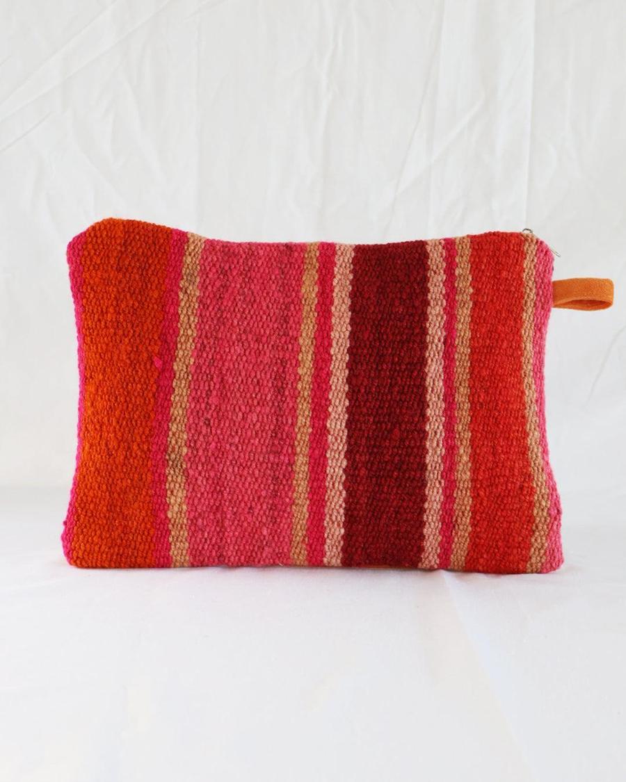 Clutch Bags with Puyo - Model