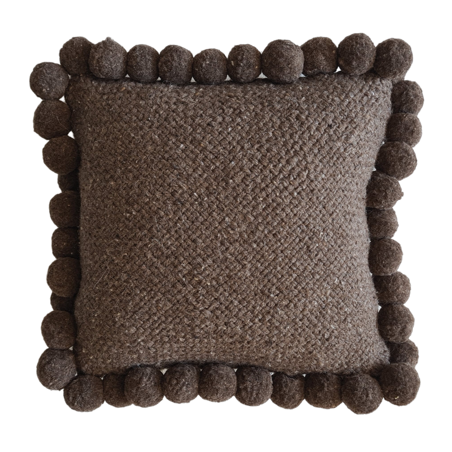 SQUARE WITH POM POMS - LARGE | COFFEE-The Andes Project