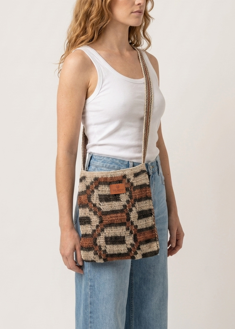 Chaguar Hand Woven Bag 