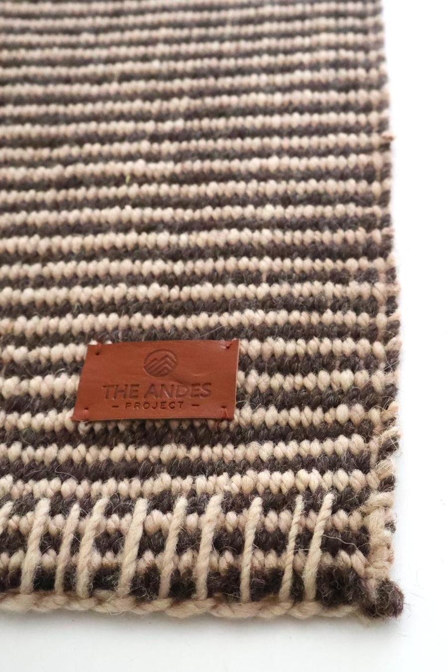 LINEA - Small #22- Handmade Sustainable 100% Sheep Wool - The Andes Project