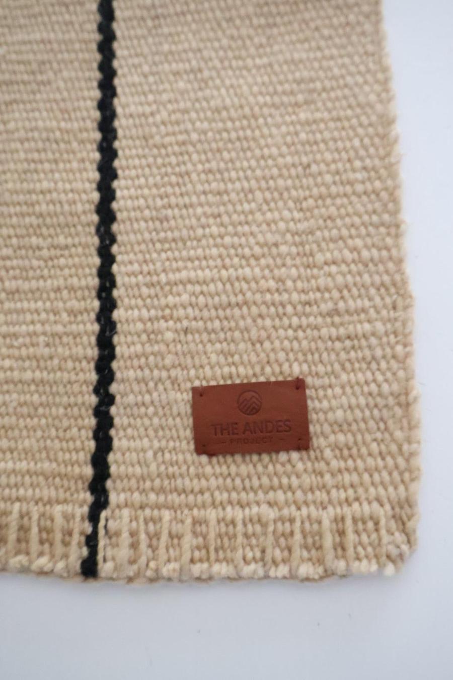 LINEA - Small #14- Handmade Sustainable 100% Sheep Wool - The Andes Project