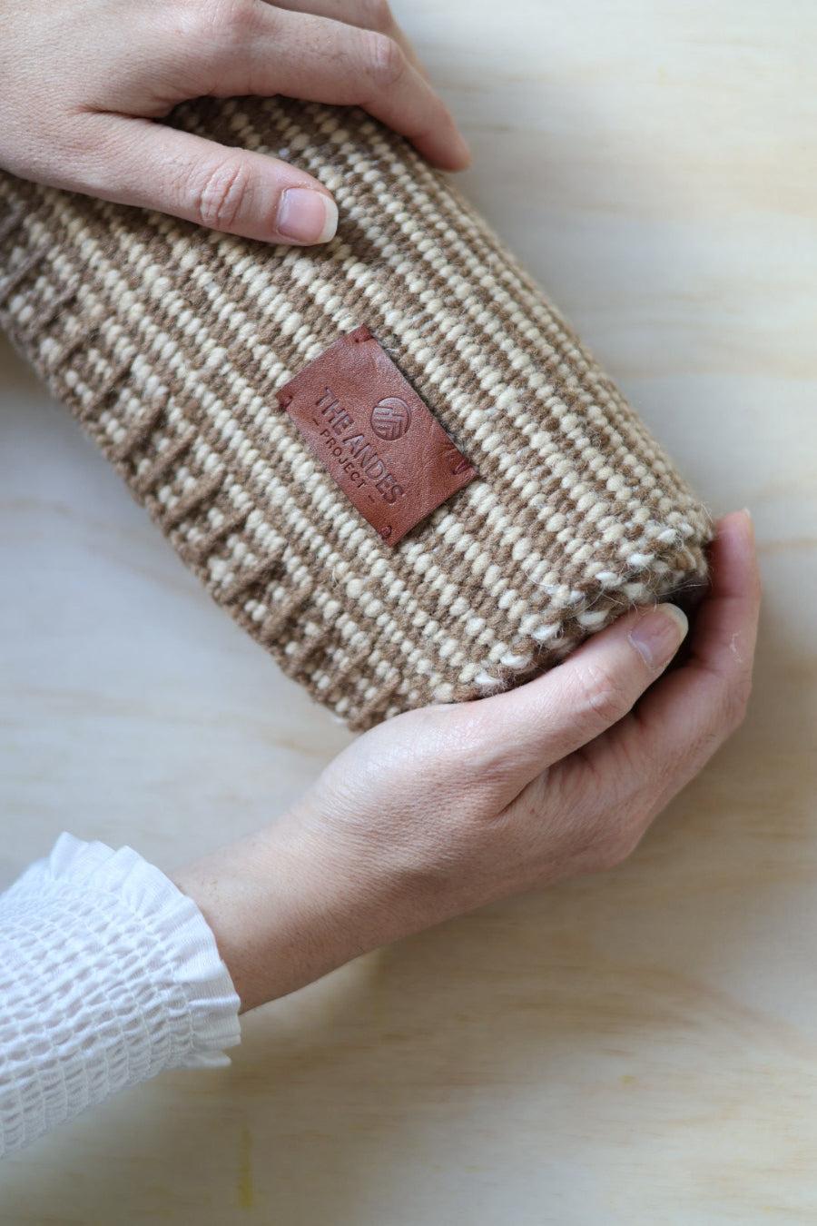 LINEA - Small #21- Handmade Sustainable 100% Sheep Wool - The Andes Project