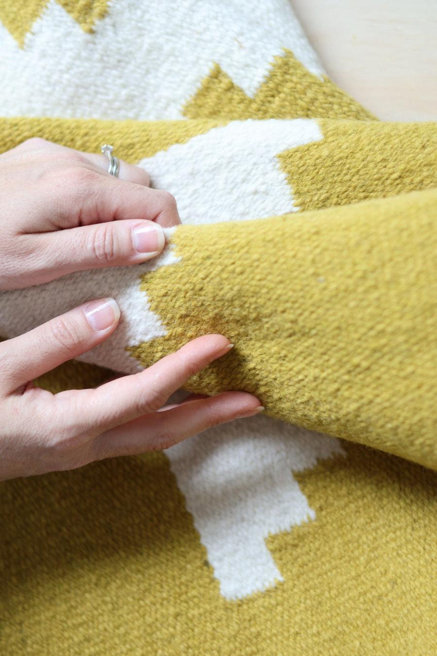 ALTIPLANO - Small #3- Handmade Sustainable 100% Sheep Wool - The Andes Project