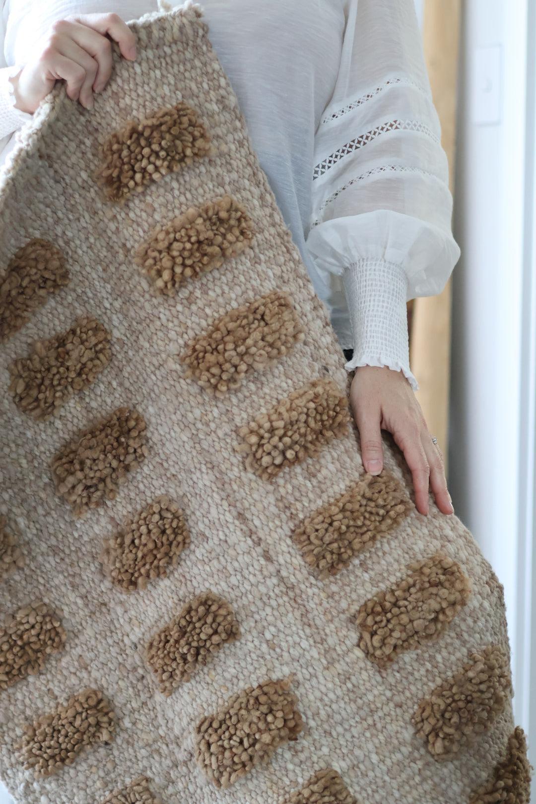 ALTIPLANO - Pom Pom - Small #6- Handmade Sustainable 100% Sheep Wool - The Andes Project