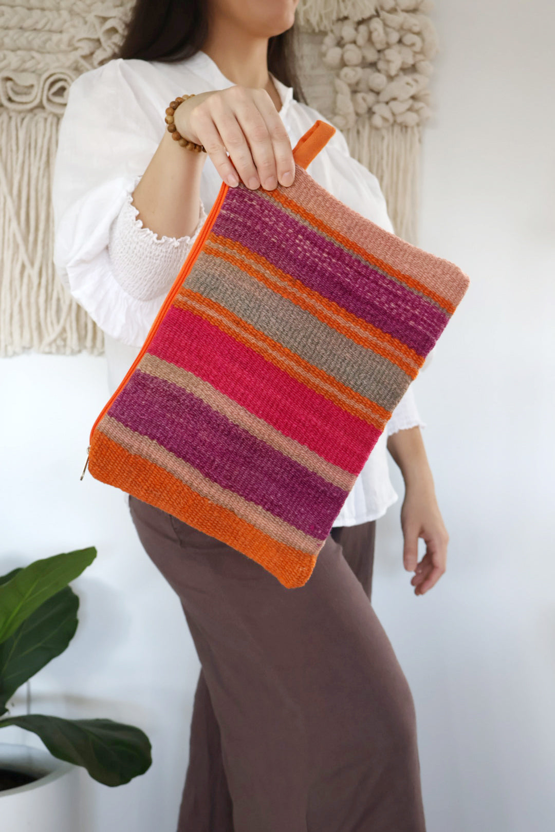 Clutch Bags with Puyo - Model 