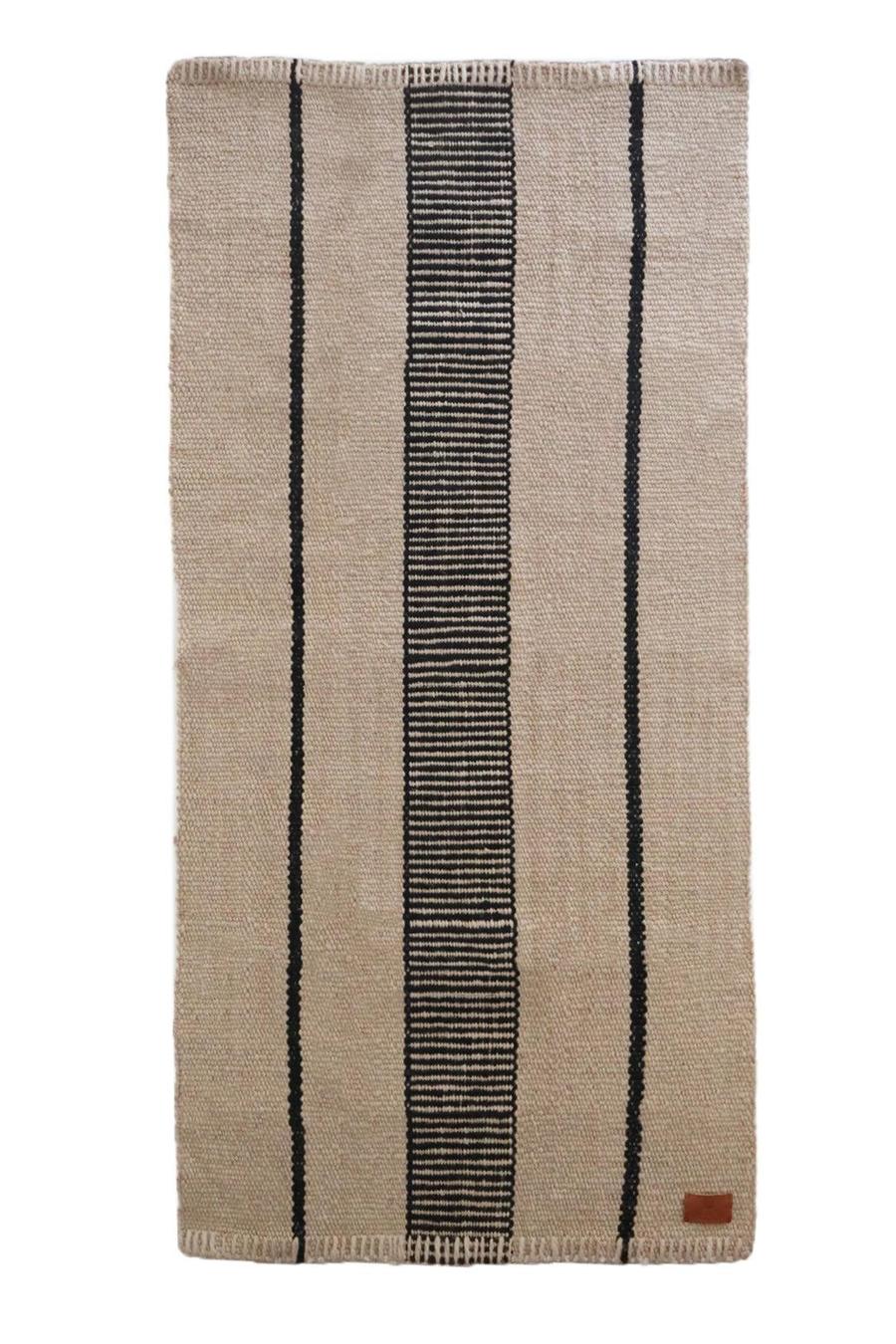 LINEA - Small #17- Handmade Sustainable 100% Sheep Wool - The Andes Project