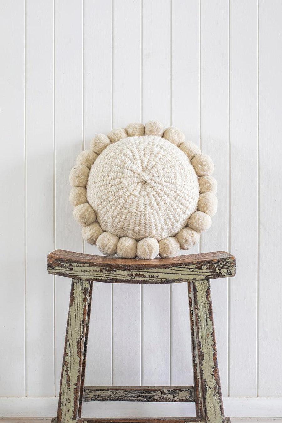 ROUND WITH POM POMS - SMALL | NATURAL-The Andes Project