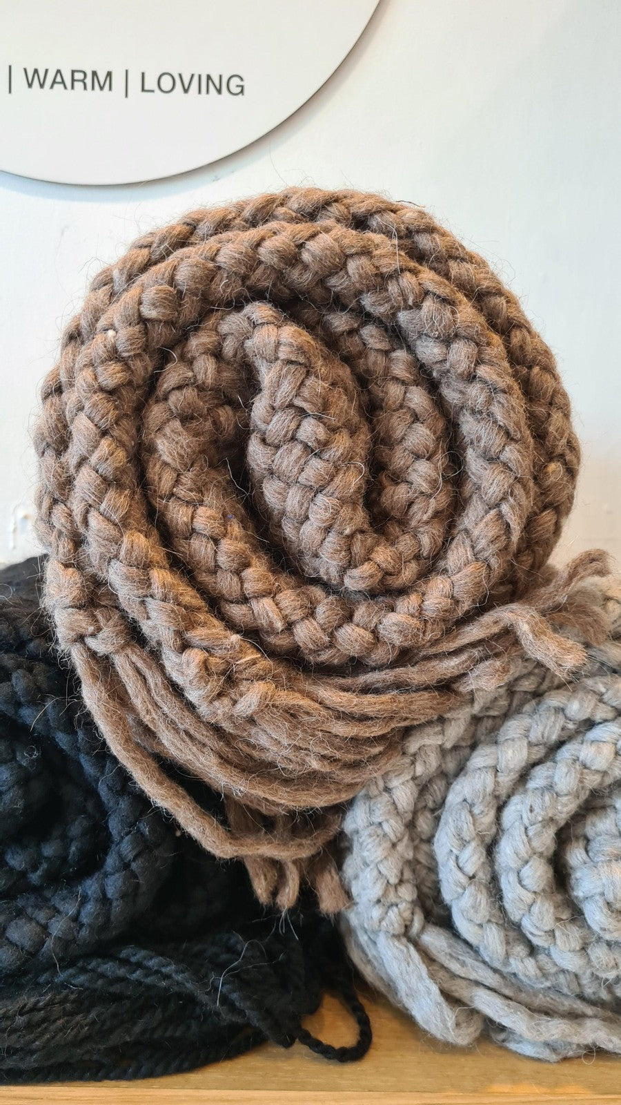 PACHA THROW - MEDIUM | CHOCOLATE-The Andes Project